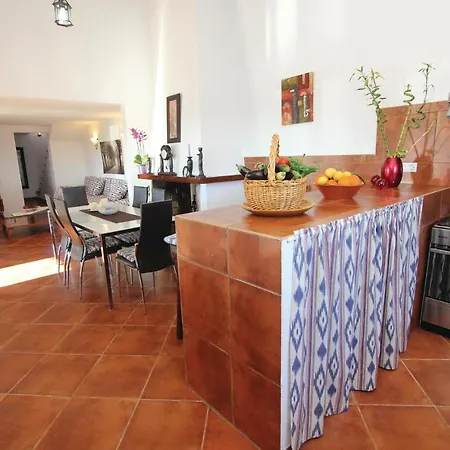 Gorgeous In With Kitchen